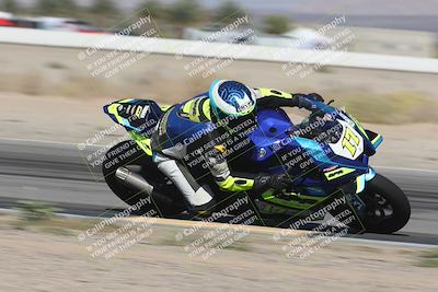 media/Oct-30-2025-Racers Edge (Thu) [[dabbdaf680]]/2-A Group/Session 3 (Turn 15 Inside)/